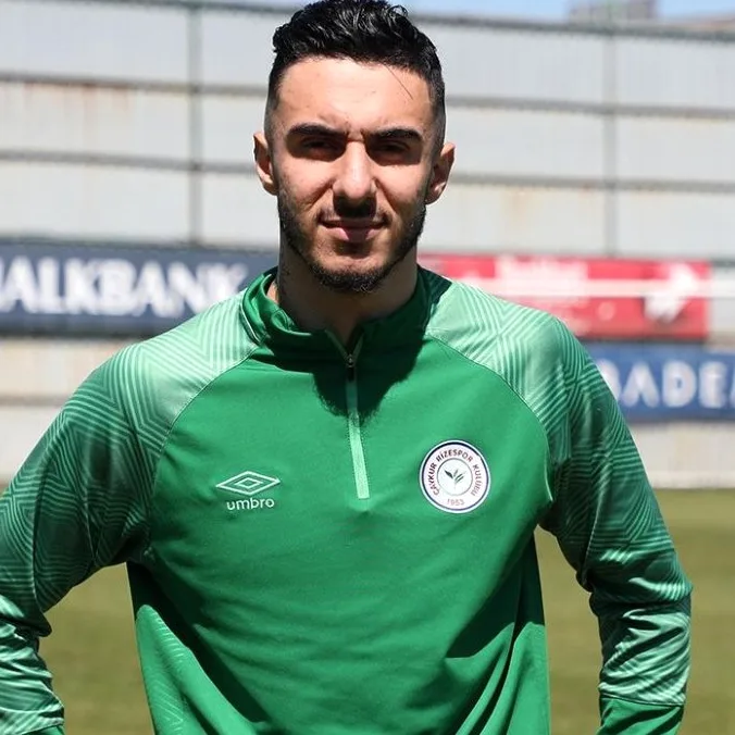 Emirhan Topçu
