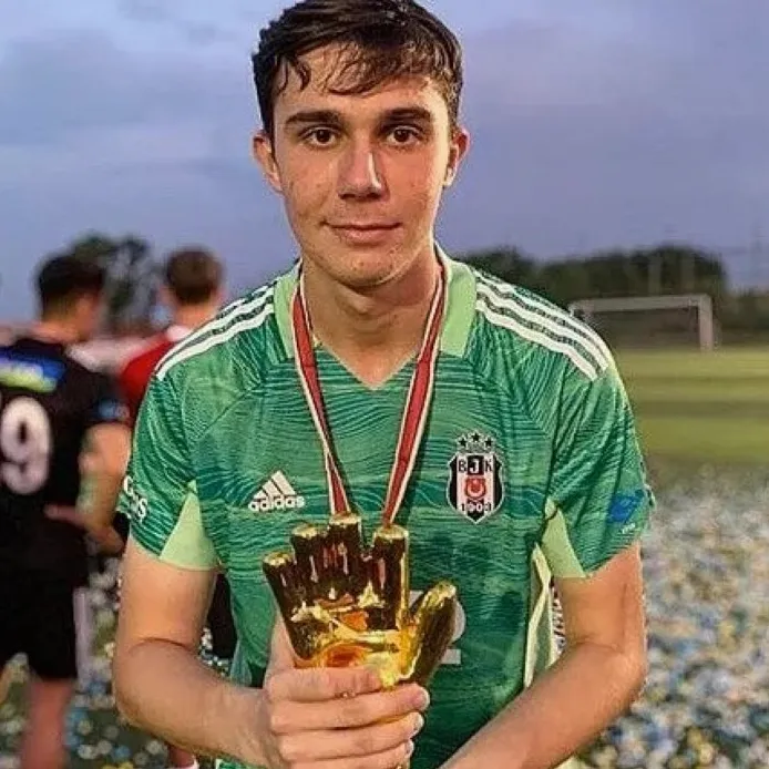 Emir Yaşar